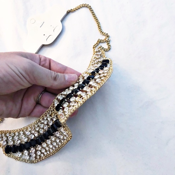 LAST ONE Jeweled Collar Necklace - Picture 4 of 4